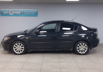 Подержанный автомобиль Mazda 3 Sedan 2008 года (8 фото)
