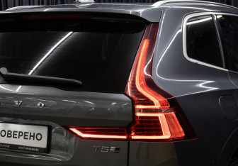 Подержанный автомобиль Volvo XC60 2019 года (26 фото)