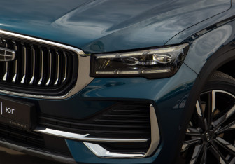 Подержанный автомобиль Geely Monjaro 2023 года (24 фото)