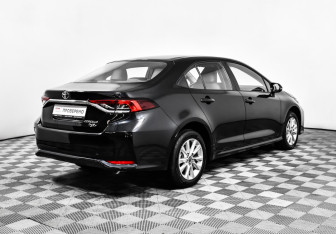 Новый Toyota Corolla Sedan 2023 (5 фото)
