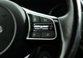 Подержанный автомобиль Kia Cerato Sedan 2020 года (14 фото)