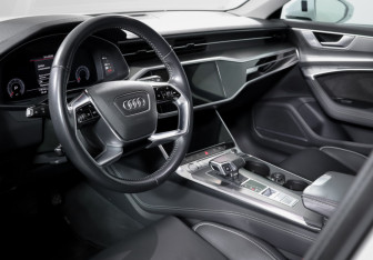 Подержанный автомобиль Audi A6 Wagon 2019 года (14 фото)