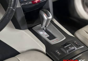 Подержанный автомобиль Subaru Outback Wagon 2013 года (15 фото)