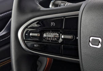 Подержанный автомобиль Omoda S5 GT 2024 года (29 фото)