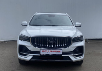 Подержанный автомобиль Geely Monjaro 2023 года (2 фото)