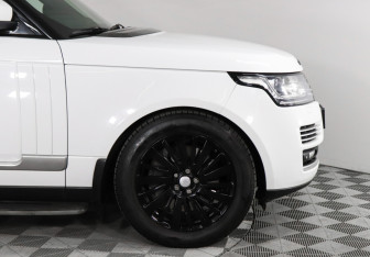 Подержанный автомобиль Land Rover Range Rover 2014 года (13 фото)