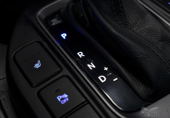 Подержанный автомобиль Hyundai Santa Fe 2013 года (16 фото)