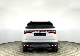 Подержанный автомобиль Changan CS35PLUS 2021 года (4 фото)