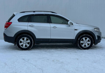 Подержанный автомобиль Chevrolet Captiva 2013 года (4 фото)