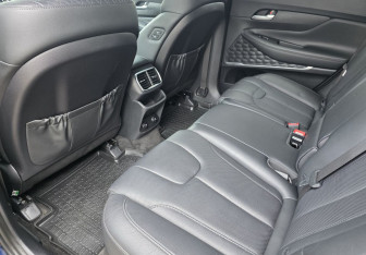 Подержанный автомобиль Hyundai Santa Fe 2019 года (10 фото)
