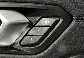 Подержанный автомобиль BMW M3 Sedan 2025 года (22 фото)