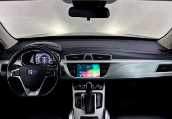 Подержанный автомобиль Geely Atlas 2019 года (11 фото)