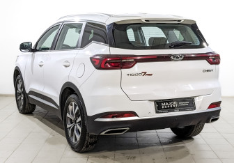 Подержанный автомобиль Chery Tiggo 7 Pro 2022 года (7 фото)