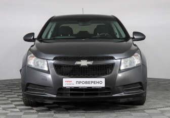 Подержанный автомобиль Chevrolet Cruze Sedan 2011 года (2 фото)