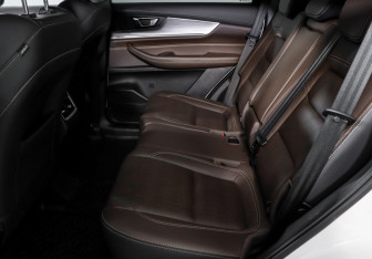 Подержанный автомобиль Chery Tiggo 8 Pro 2022 года (11 фото)