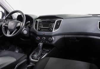 Подержанный автомобиль Hyundai Creta 2017 года (5 фото)