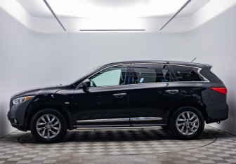 Подержанный автомобиль Infiniti JX 2013 года (8 фото)
