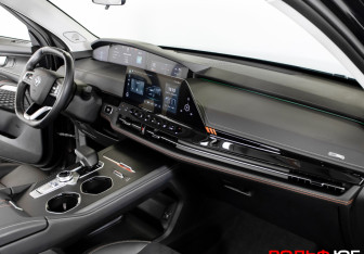 Подержанный автомобиль Changan UNI-K 2023 года (7 фото)