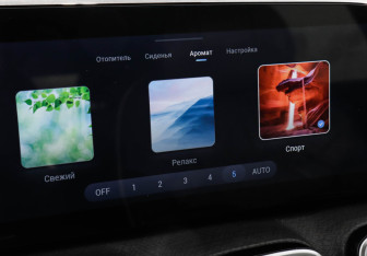 Подержанный автомобиль Jaecoo J8 2024 года (18 фото)