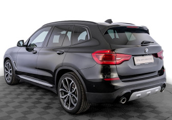 Подержанный автомобиль BMW X3 2019 года (7 фото)