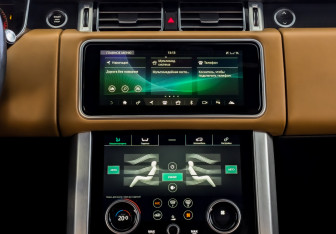 Подержанный автомобиль Land Rover Range Rover 2018 года (15 фото)