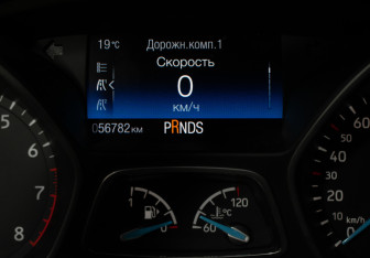Подержанный автомобиль Ford Focus Hatchback 2017 года (11 фото)