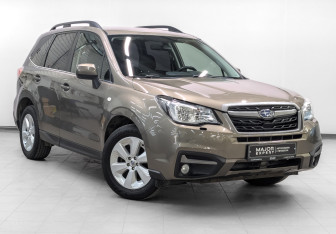 Подержанный автомобиль Subaru Forester Suv 2017 года (3 фото)