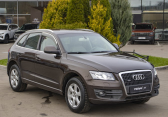 Подержанный автомобиль Audi Q5 2012 года (3 фото)