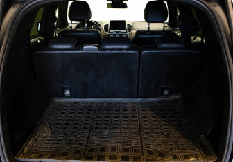 Подержанный автомобиль Mercedes-Benz GLE 2015 года (10 фото)