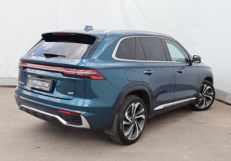 Подержанный автомобиль Geely Monjaro 2023 года (4 фото)