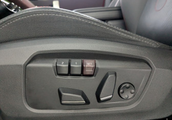 Подержанный автомобиль MINI Countryman 2024 года (28 фото)