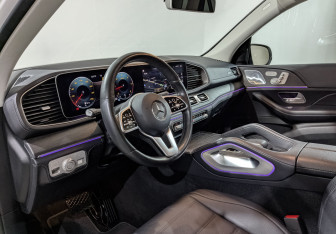 Подержанный автомобиль Mercedes-Benz GLE 2020 года (15 фото)