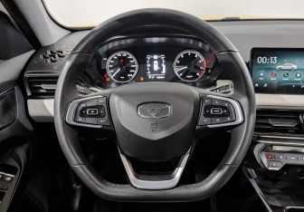 Подержанный автомобиль Kaiyi E5 2023 года (22 фото)