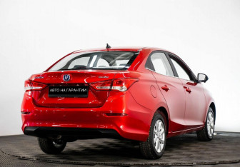 Подержанный автомобиль Changan Alsvin 2023 года (3 фото)