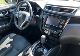 Подержанный автомобиль Nissan Qashqai 2018 года (9 фото)