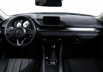 Подержанный автомобиль Mazda 6 Sedan 2020 года (11 фото)