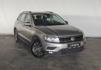 Подержанный автомобиль Volkswagen Tiguan 2020 года (3 фото)