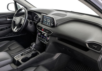 Подержанный автомобиль Hyundai Santa Fe 2020 года (13 фото)