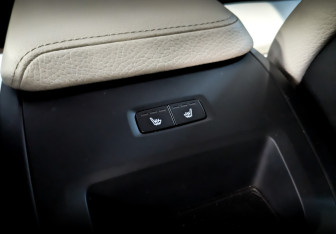 Подержанный автомобиль Volvo XC60 2018 года (25 фото)