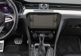 Подержанный автомобиль Volkswagen Arteon 2019 года (14 фото)