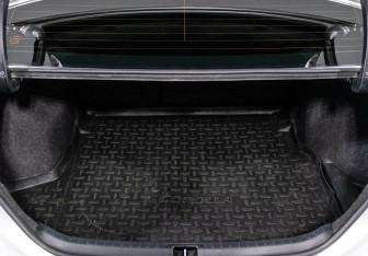 Подержанный автомобиль Toyota Corolla Sedan 2019 года (12 фото)