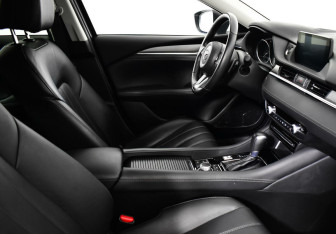 Подержанный автомобиль Mazda 6 Sedan 2020 года (5 фото)