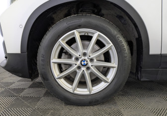 Подержанный автомобиль BMW X2 2021 года (12 фото)