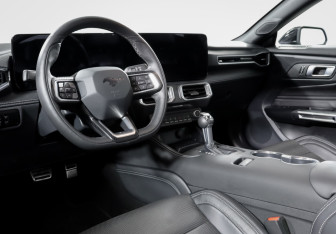 Новый Ford Mustang Coupe 2023 (14 фото)