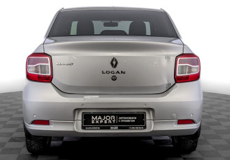 Подержанный автомобиль Renault Logan Sedan 2018 года (6 фото)