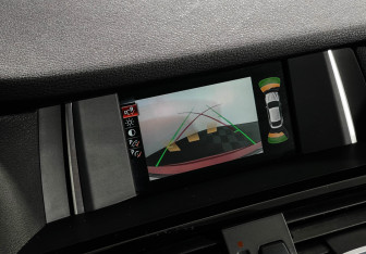 Подержанный автомобиль BMW X4 2018 года (18 фото)