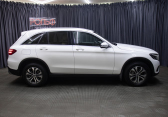 Подержанный автомобиль Mercedes-Benz GLC Coupe 2017 года (4 фото)