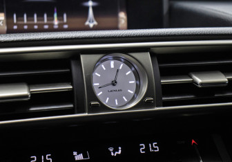 Подержанный автомобиль Lexus IS Sedan 2014 года (19 фото)