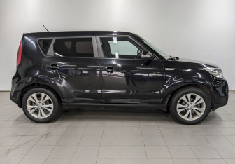 Подержанный автомобиль Kia Soul 2016 года (4 фото)