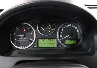 Подержанный автомобиль Land Rover Freelander 2012 года (11 фото)